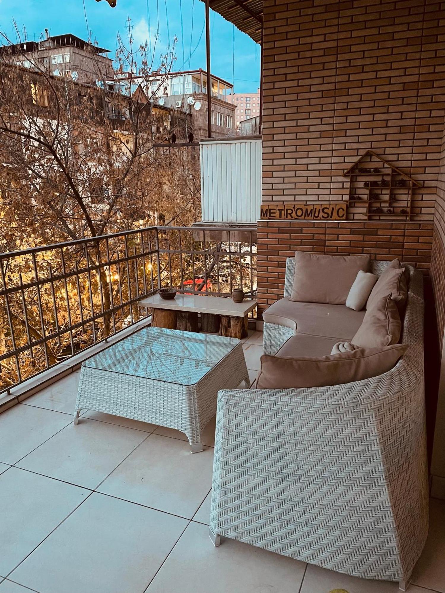 Bright And Modern 4Br Apartment - Center Of יירבאן מראה חיצוני תמונה